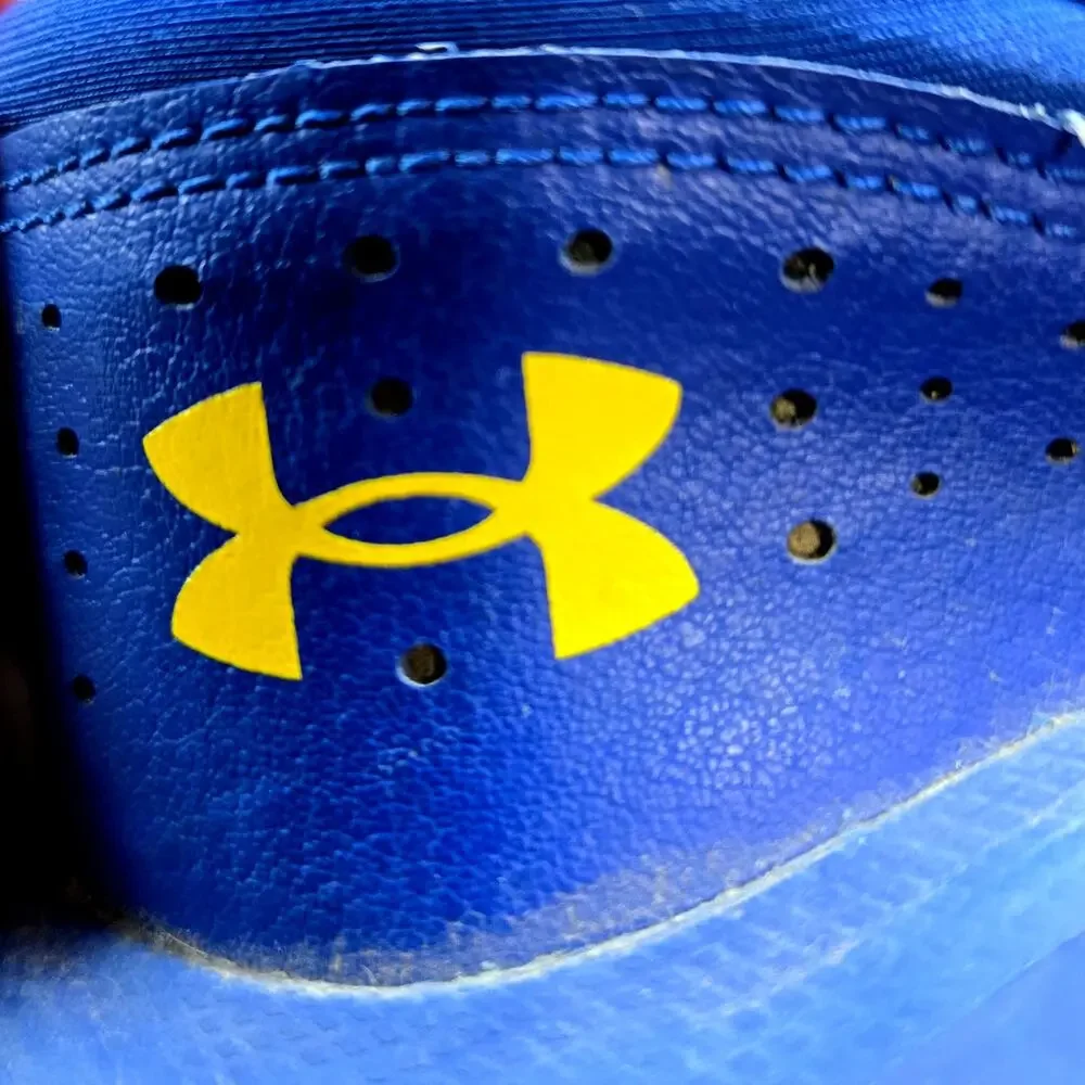 Under Armour Size 7Y 7 Youth Boys Athletic Tennis Sneaker Shoes